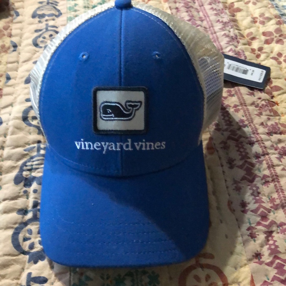 Vineyard Vines trucker hat